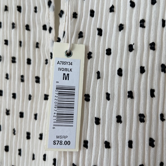 NWT Maxstudio Pleated Dot Blouse - Picture 2 of 6